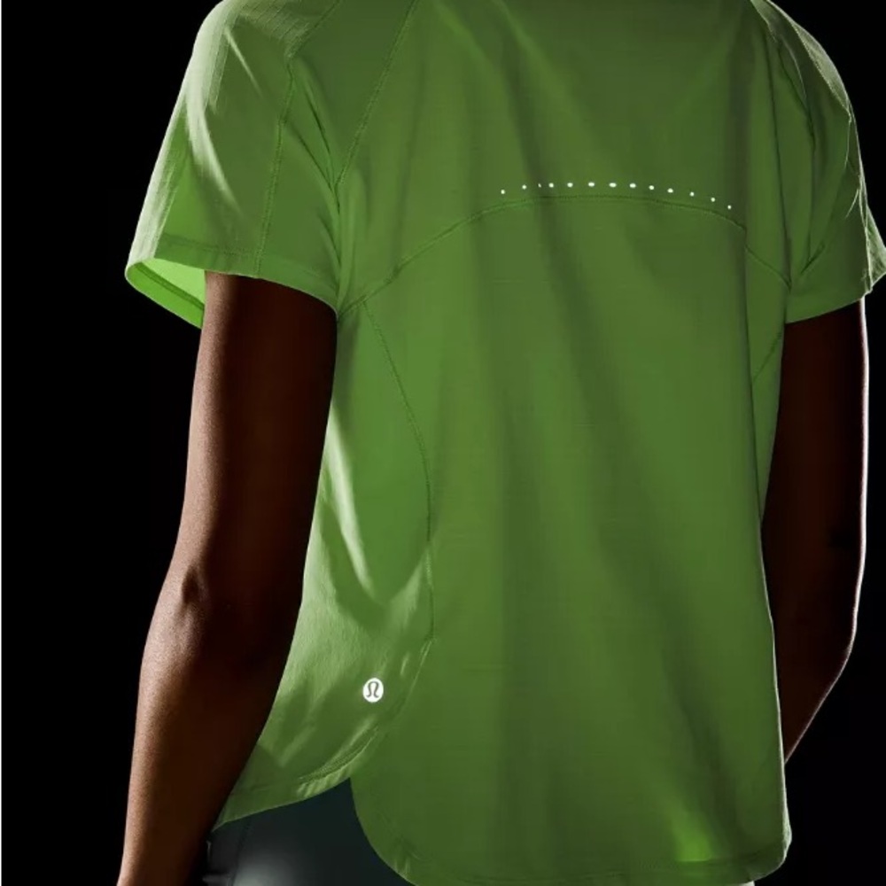 Lululemon Lightweight Stretch Running Short Sleeve Shirt Scream Green sz16